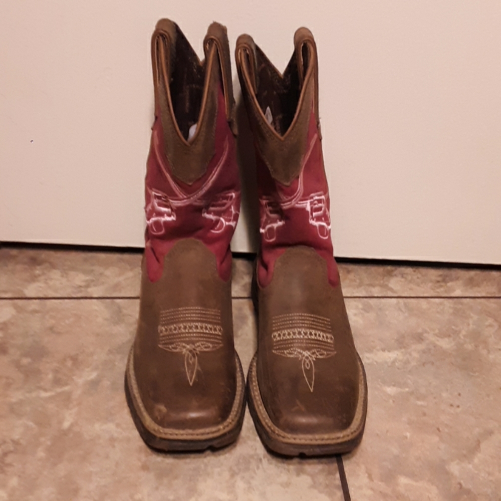Real leather cowgirl boots